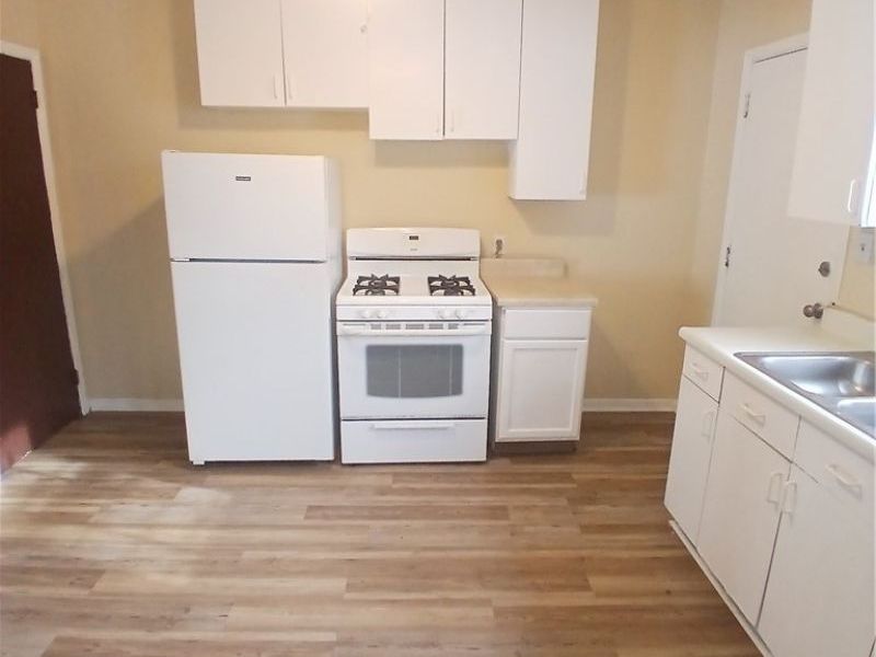 21 Zents Avenue, Youngstown, OH 44505 Photo 3