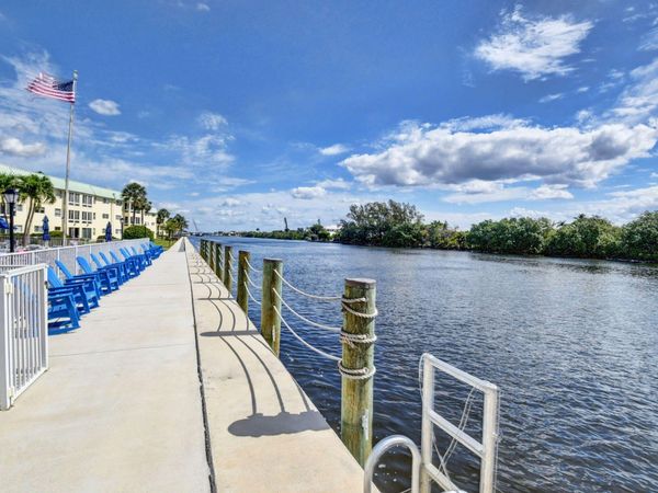 10 Colonial Club Drive, Unit 305, Boynton Beach, FL 33435