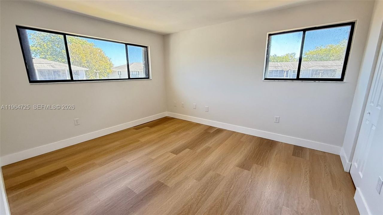 9705 Hammocks Blvd, Unit 201, Miami, FL 33196 Photo