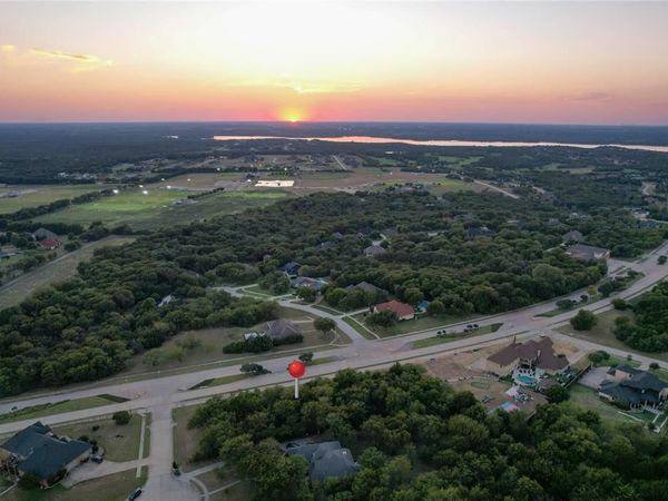 2413 Saddlewood Court , Cedar Hill, TX 75104