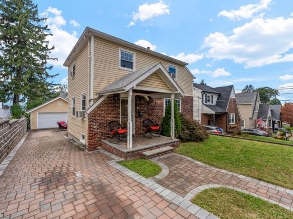 288 Sussex Rd, Wood-Ridge, NJ 07075