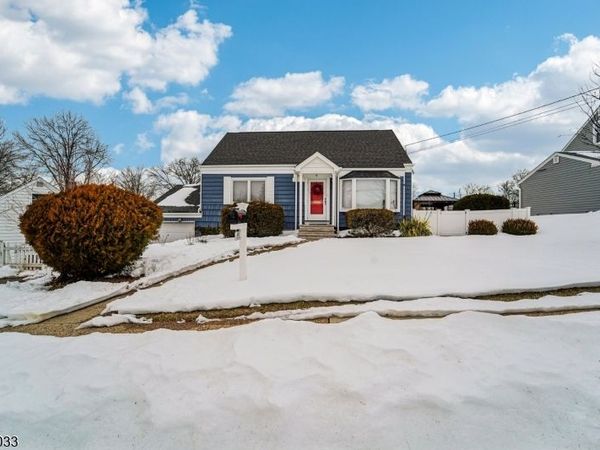 470 Capitol Rd, New Milford, NJ 07646