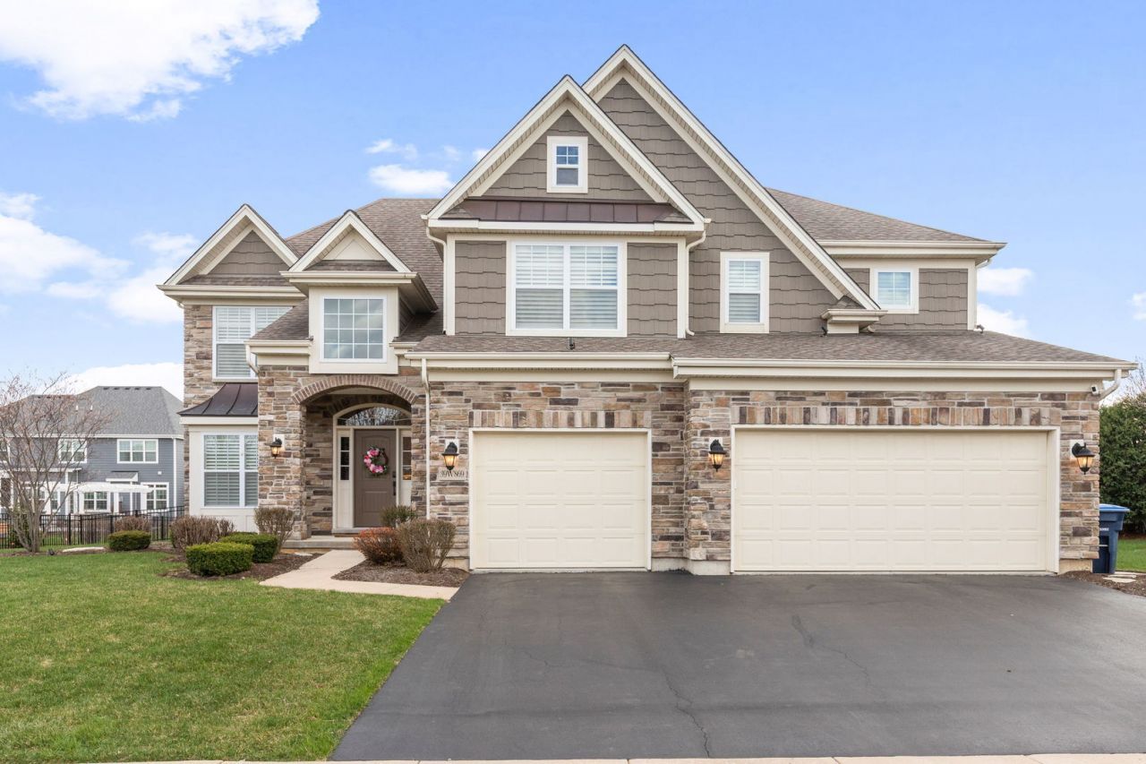 39w869 Kellar Square, Geneva, IL 60134 Main Photo