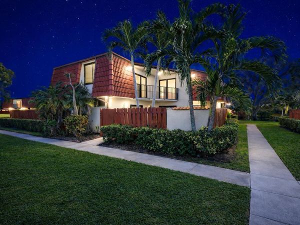 3849 Victoria Drive, West Palm Beach, FL 33406