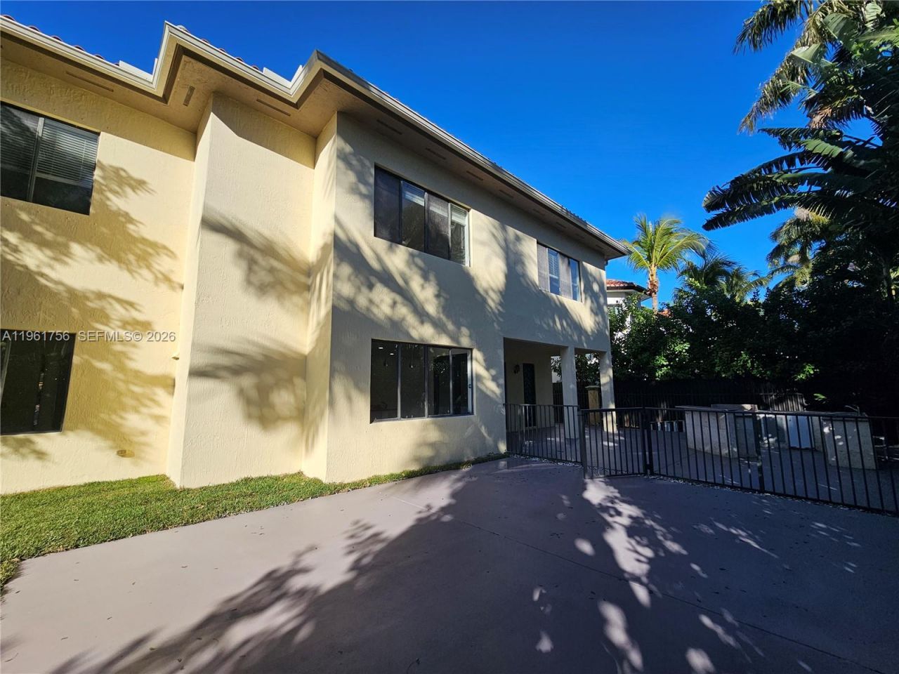 7996 SW 195th St , Cutler Bay, FL 33157 Photo