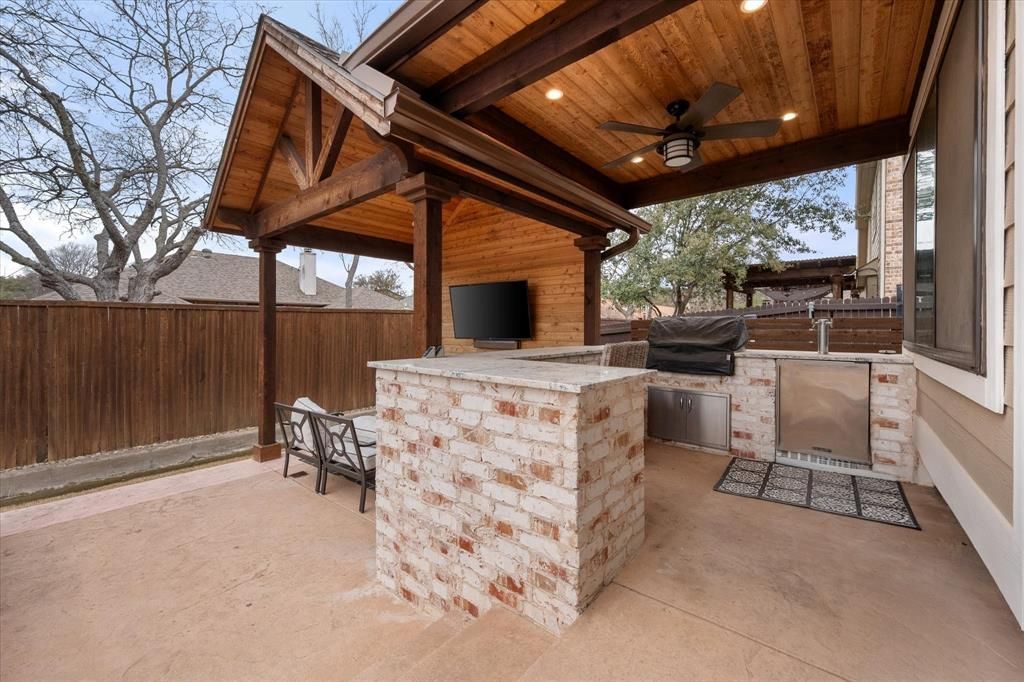 6713 Matador Ranch Road, North Richland Hills, TX 76182 Main Photo