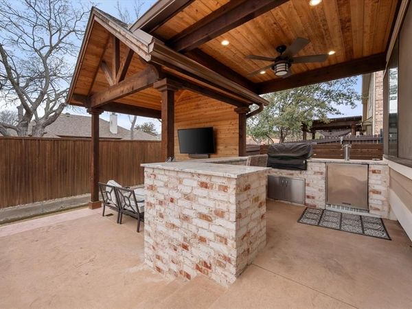 6713 Matador Ranch Road, North Richland Hills, TX 76182