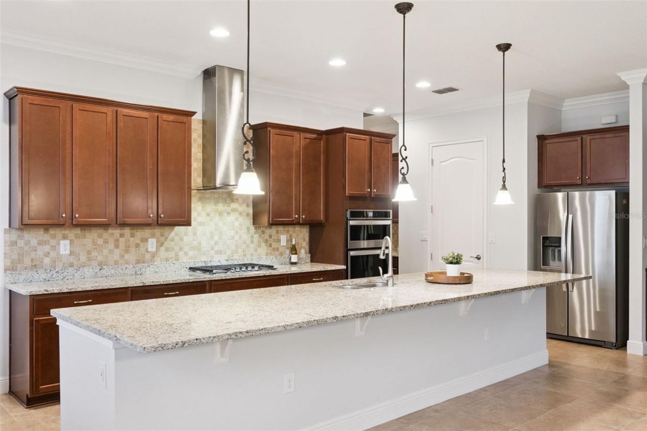 5043 Vantage Court, Saint Cloud, FL 34772 Photo
