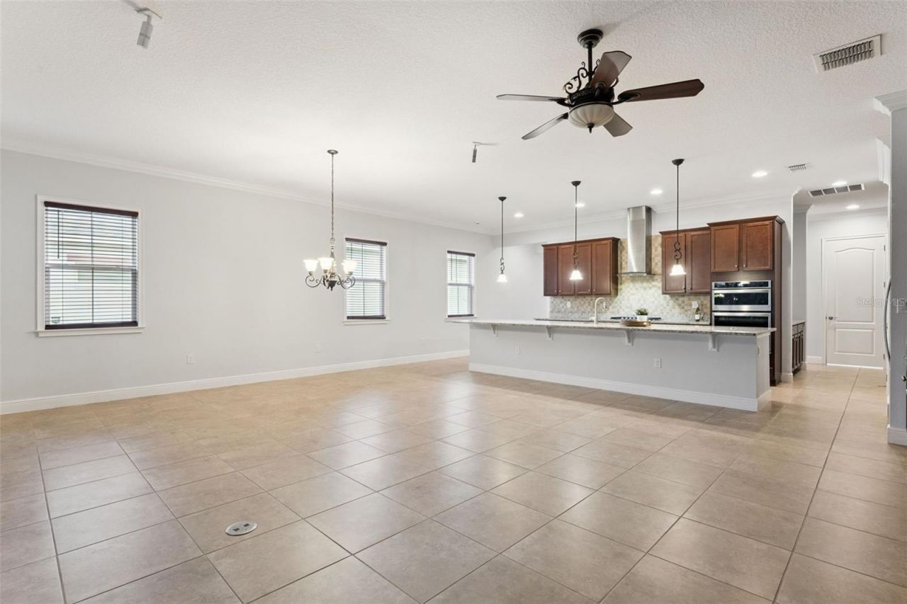 5043 Vantage Court, Saint Cloud, FL 34772 Photo