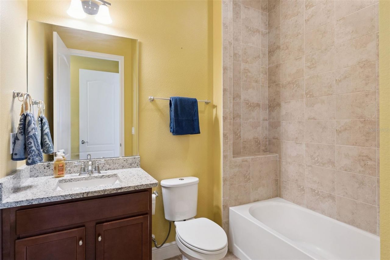 5043 Vantage Court, Saint Cloud, FL 34772 Photo