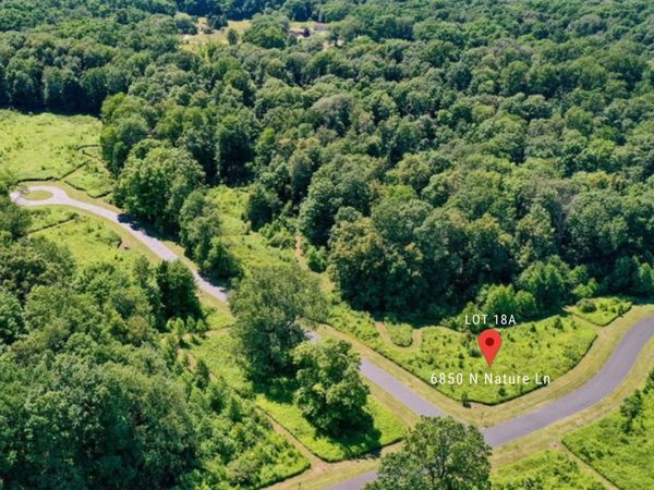 6850 N Nature Lane, La Porte, IN 46350