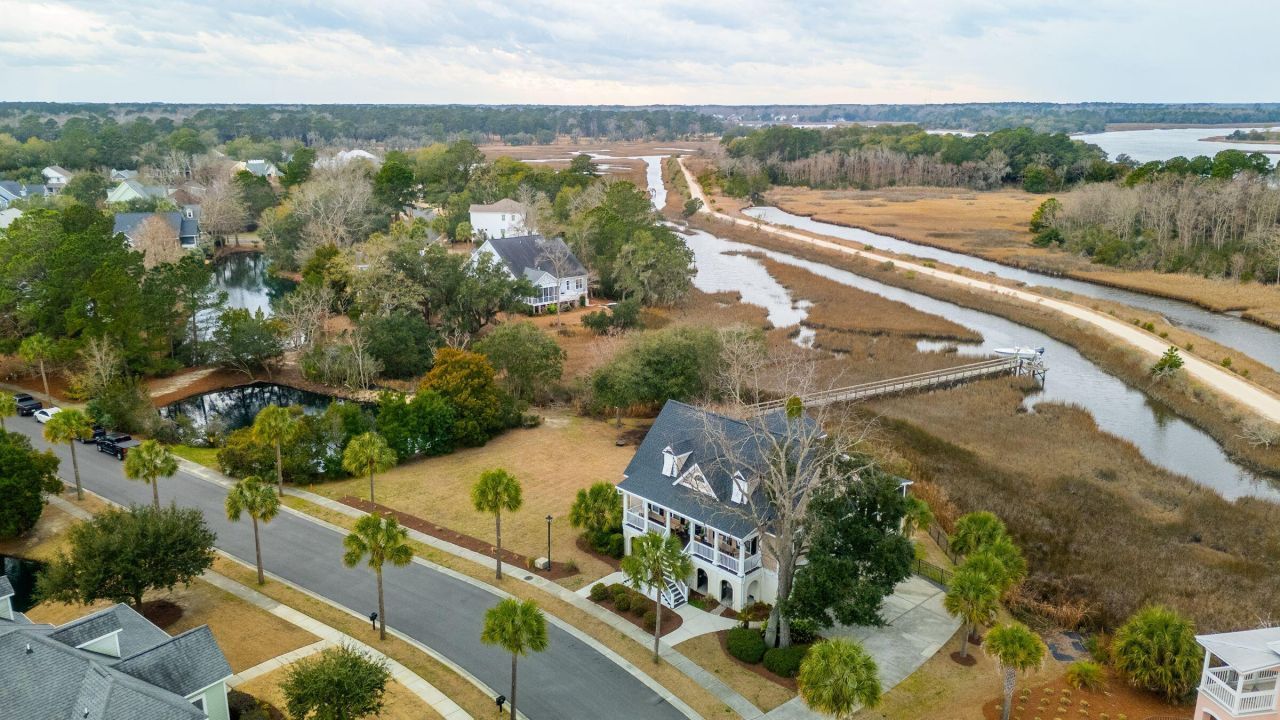 529 Two Mile Run Photo 102