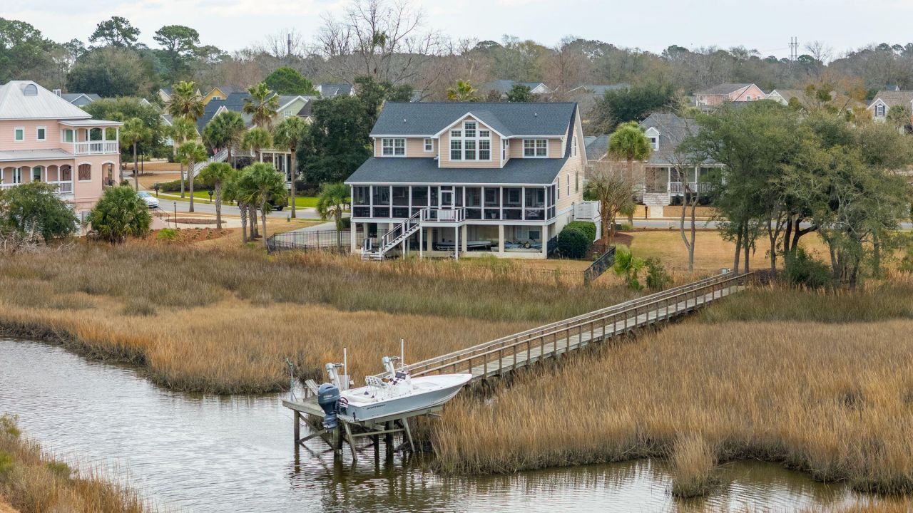 529 Two Mile Run Photo 103