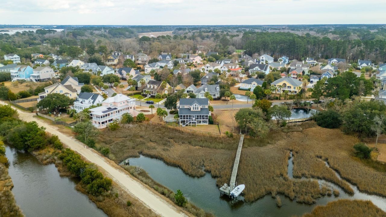 529 Two Mile Run Photo 104