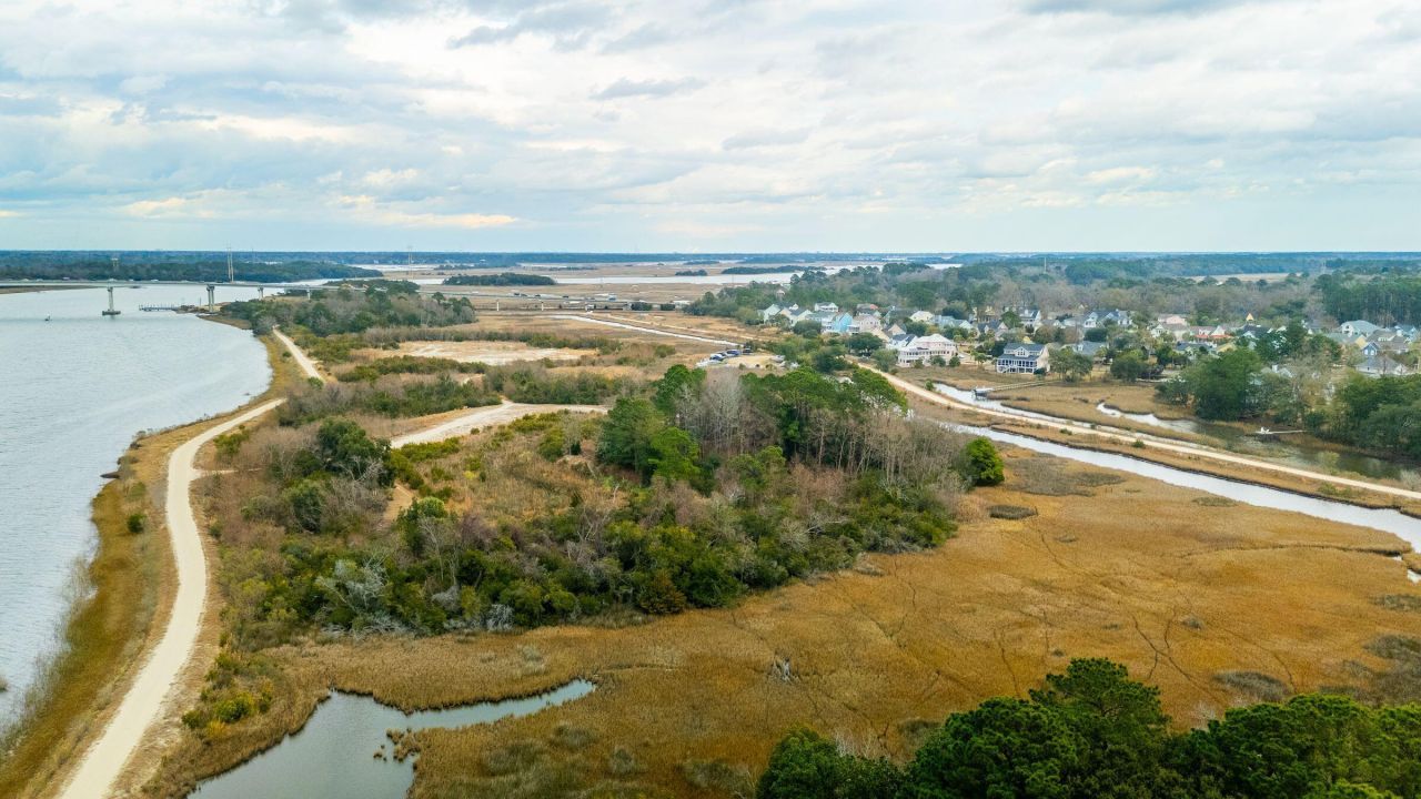 529 Two Mile Run Photo 106