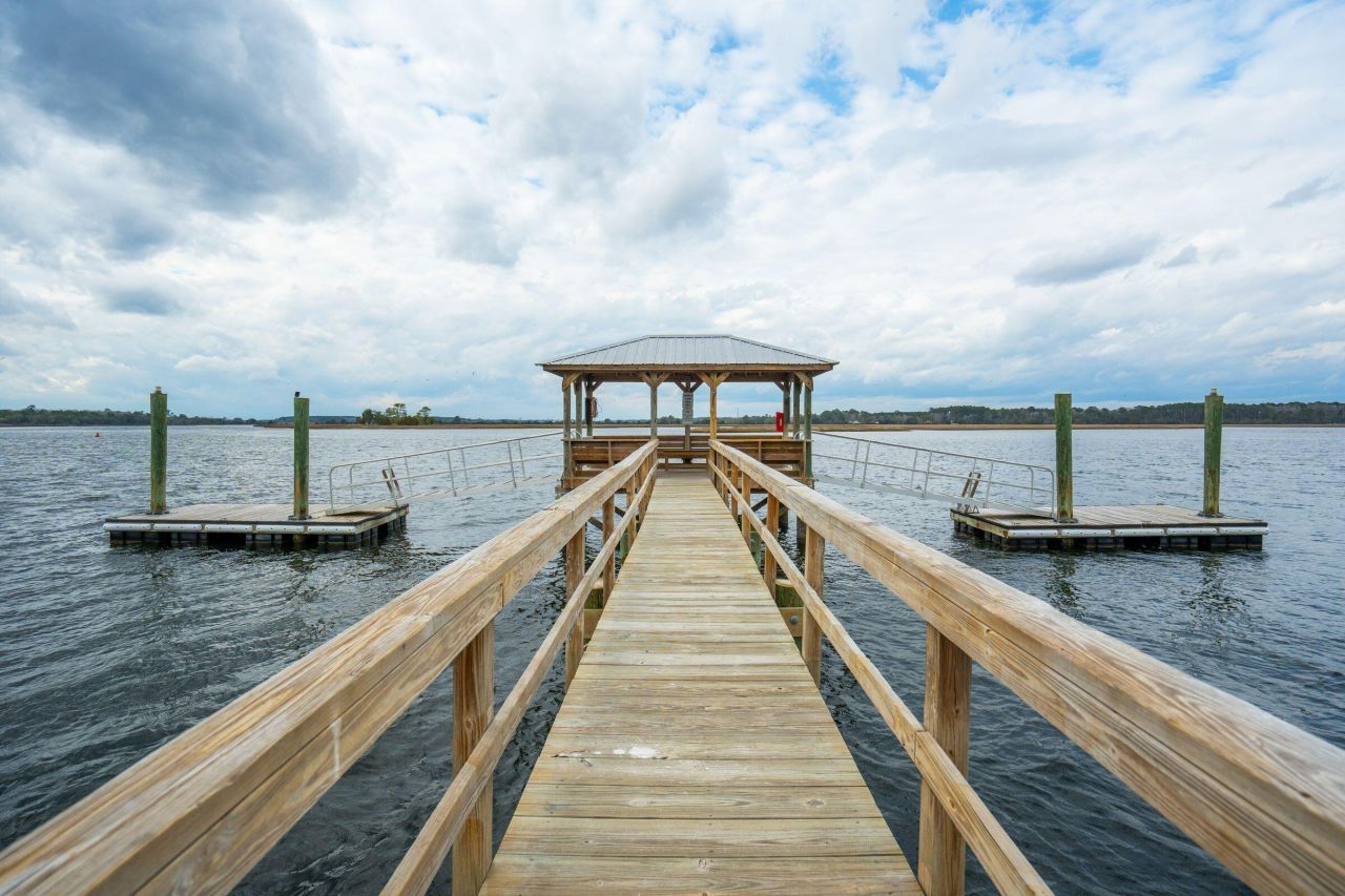 529 Two Mile Run Photo 116