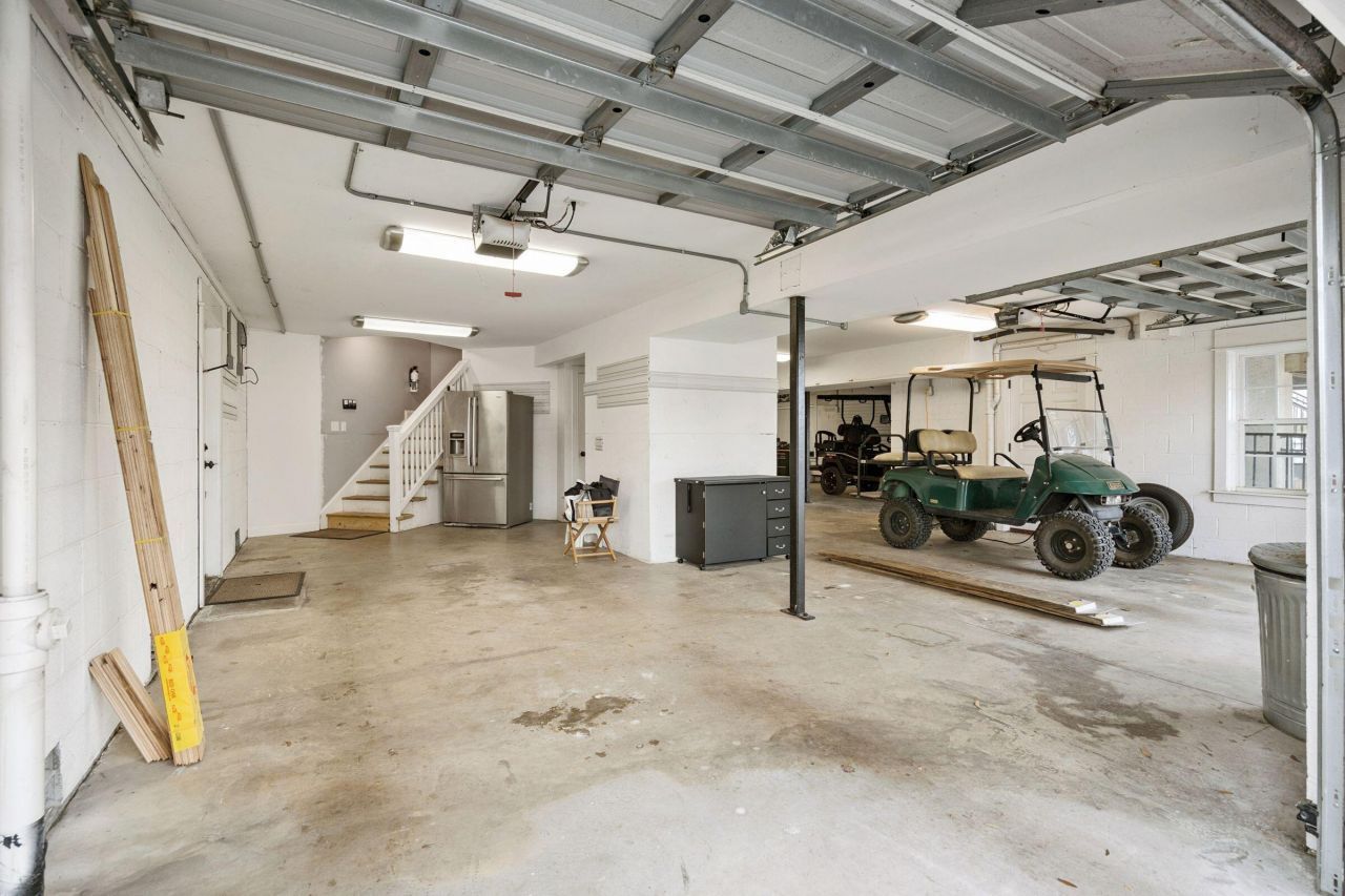 529 Two Mile Run Photo 78