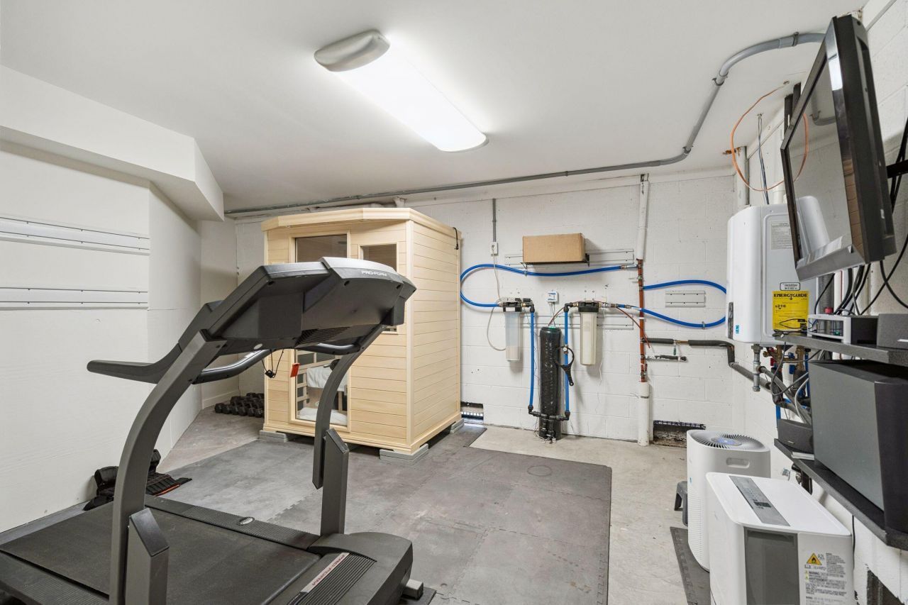 529 Two Mile Run Photo 83