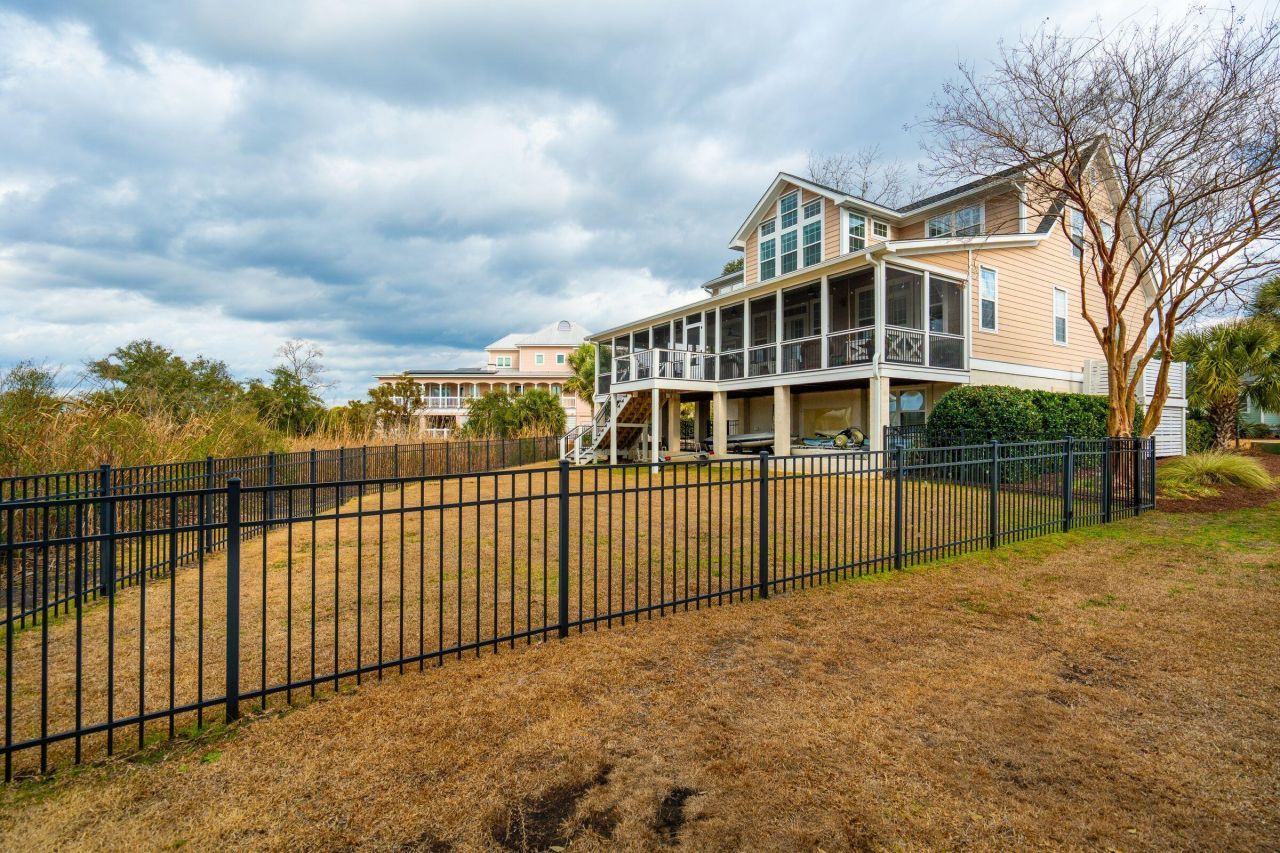 529 Two Mile Run Photo 86