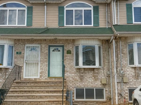 109 Lyceum Court, Staten Island, NY 10310