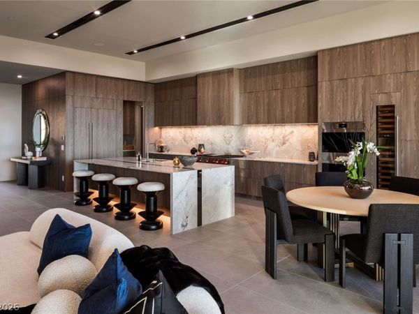 6 Kaya Canyon Way, Unit 14, Henderson, NV 89012