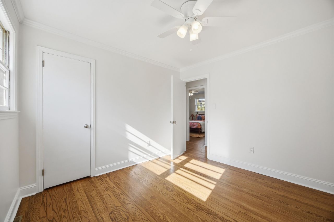 5308 Alvie Street Photo 16