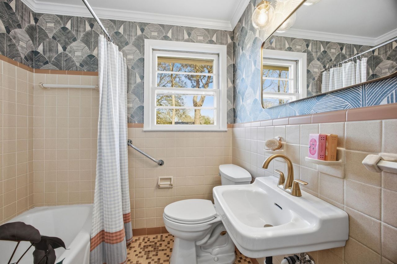 5308 Alvie Street Photo 17