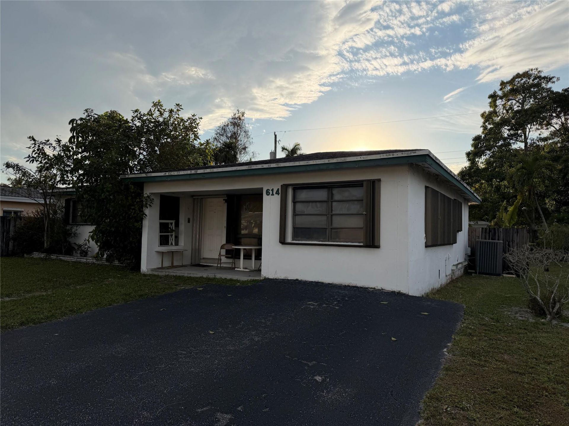 614 N 32nd Court, Hollywood, FL 33021 Photo