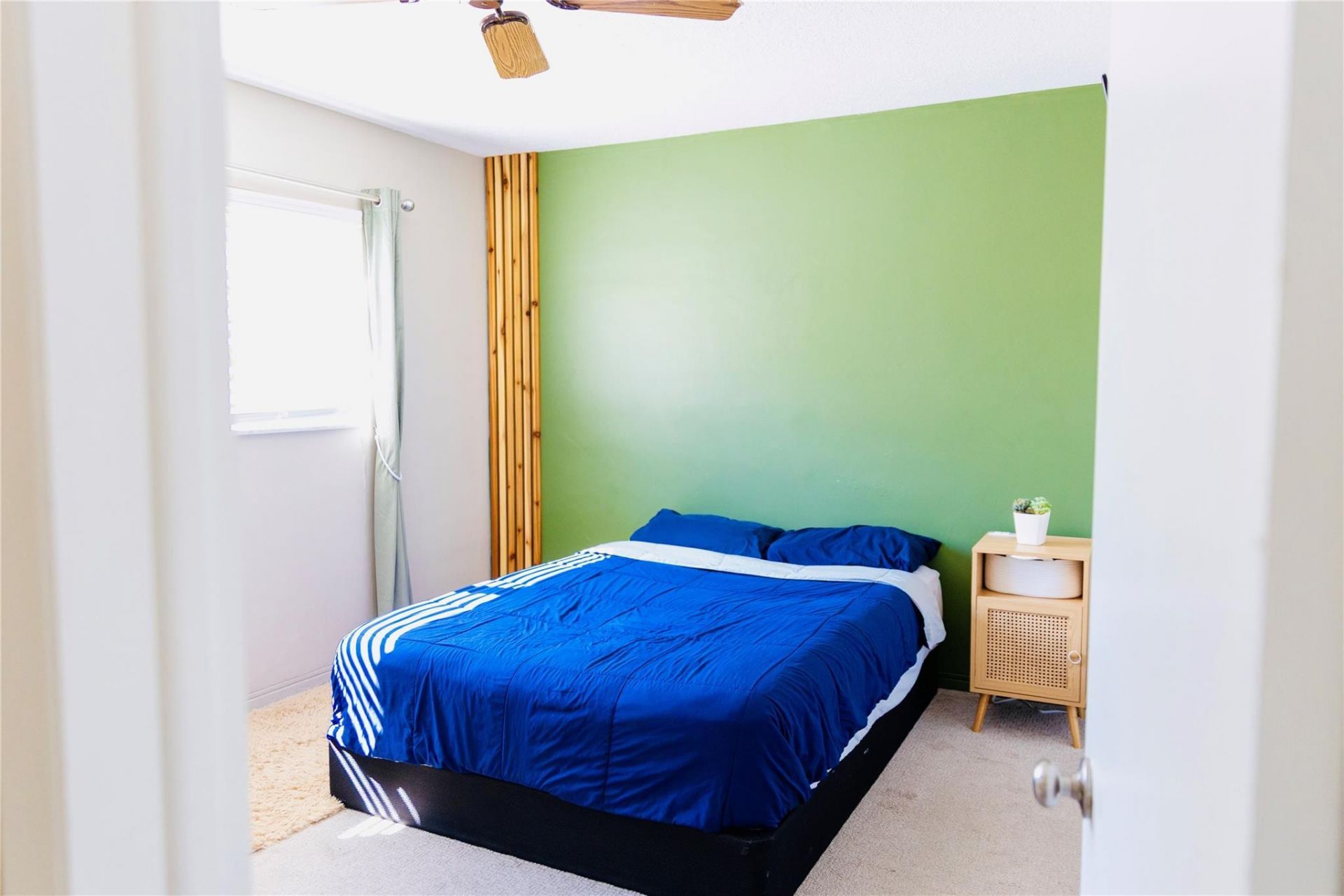 1900 NE 8th Court, Unit 201, Fort Lauderdale, FL 33304 Photo