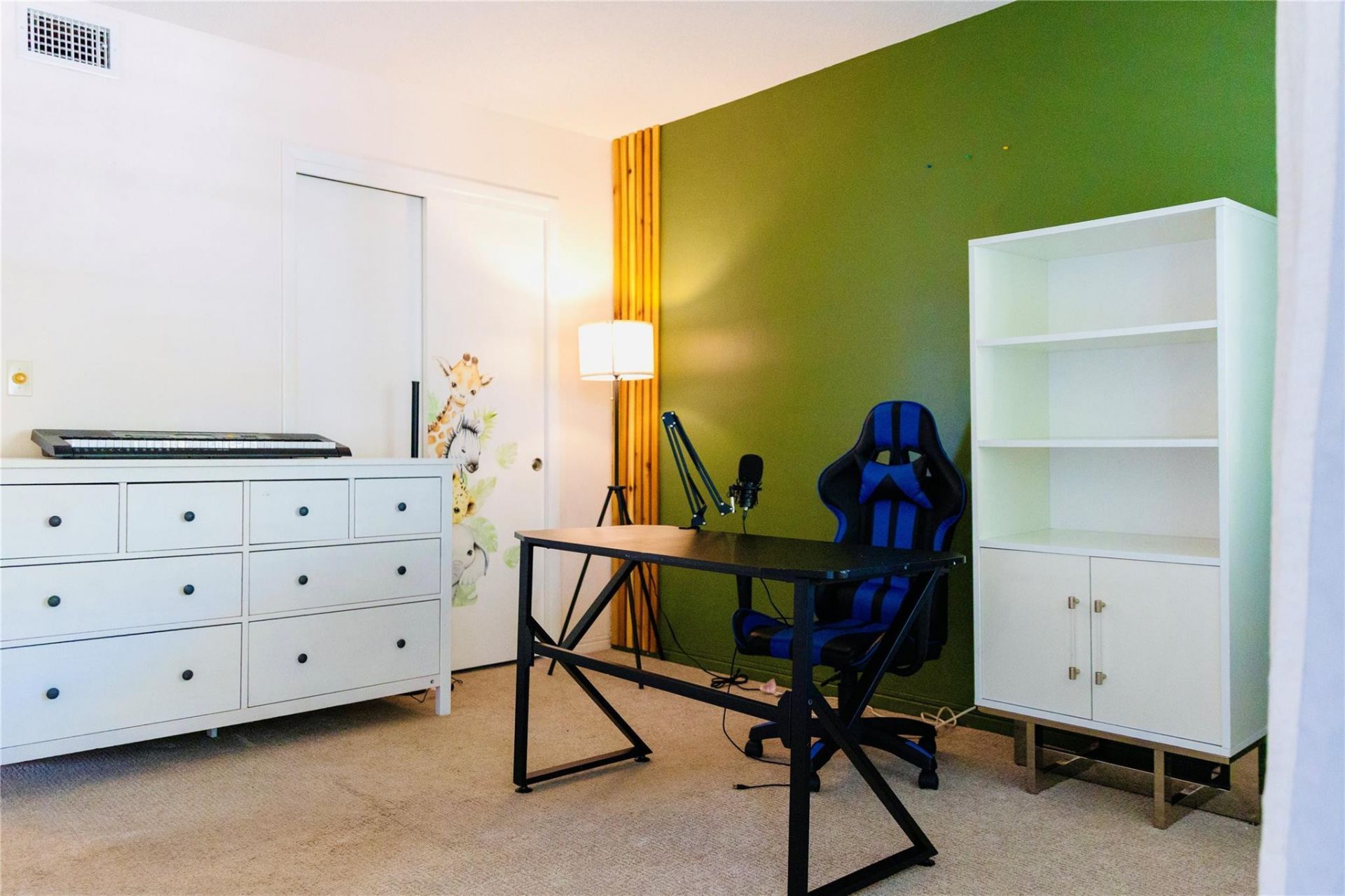 1900 NE 8th Court, Unit 201, Fort Lauderdale, FL 33304 Photo