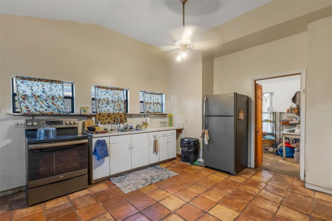 4122 Old Bradenton Road, Sarasota, FL 34234 Photo