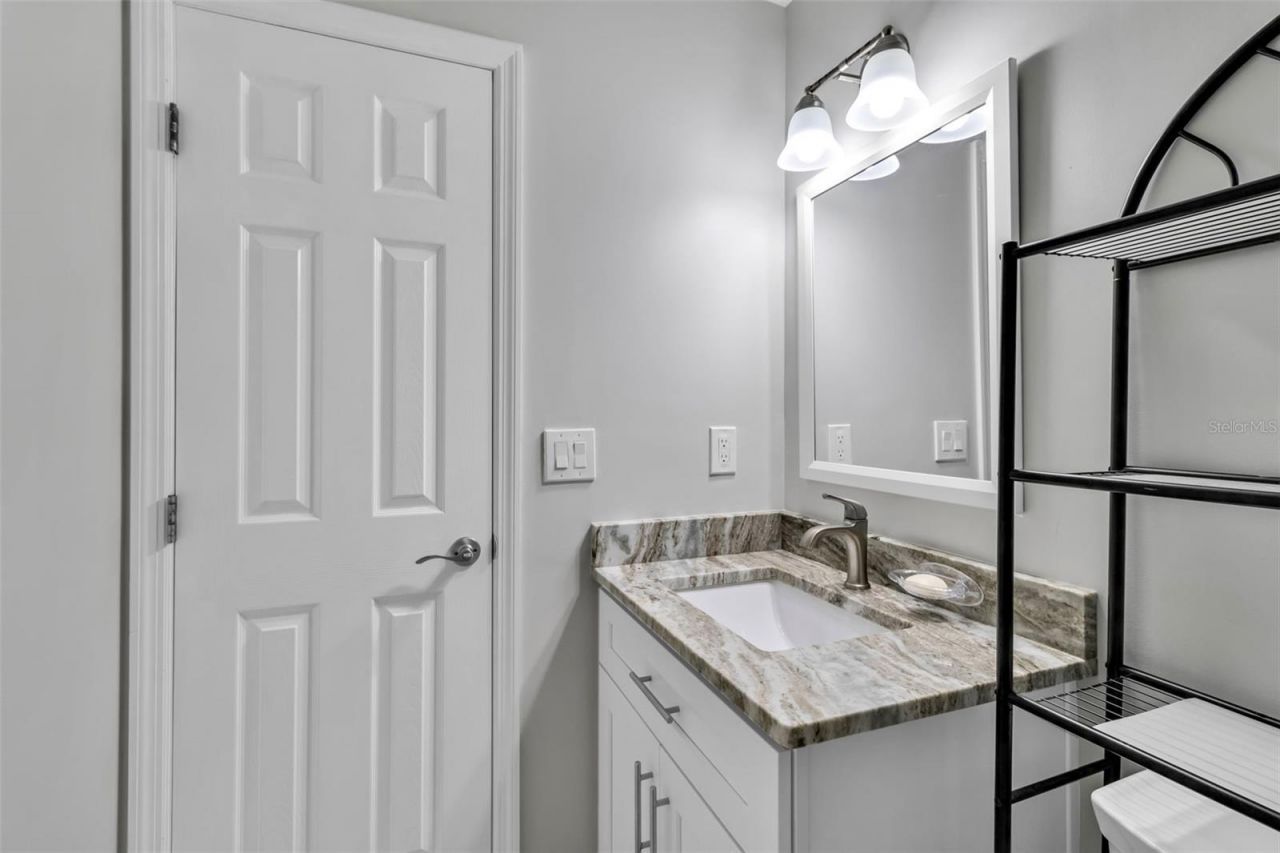 5370 Royal Palm Avenue, Unit 5370, Sarasota, FL 34234 Photo