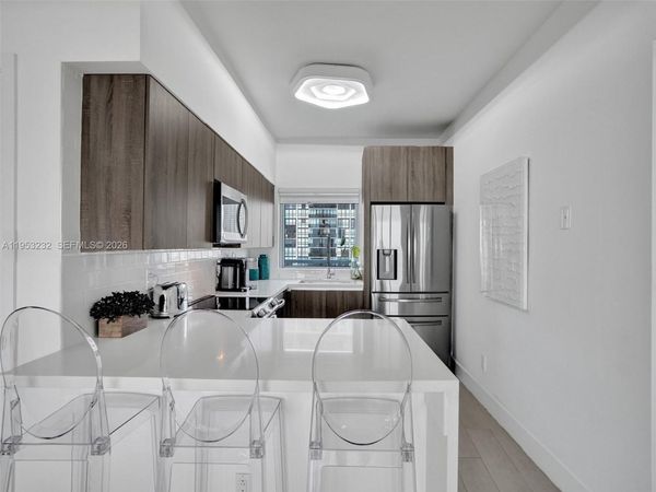 601 NE 36th St, Unit 1003, Miami, FL 33137