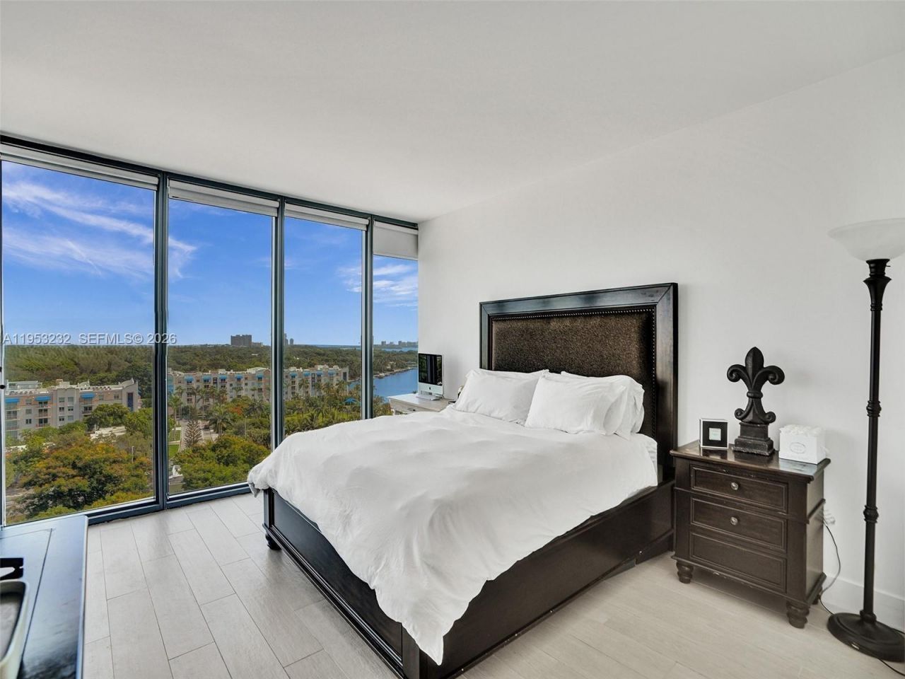 601 NE 36th St, Unit 1003, Miami, FL 33137 Photo