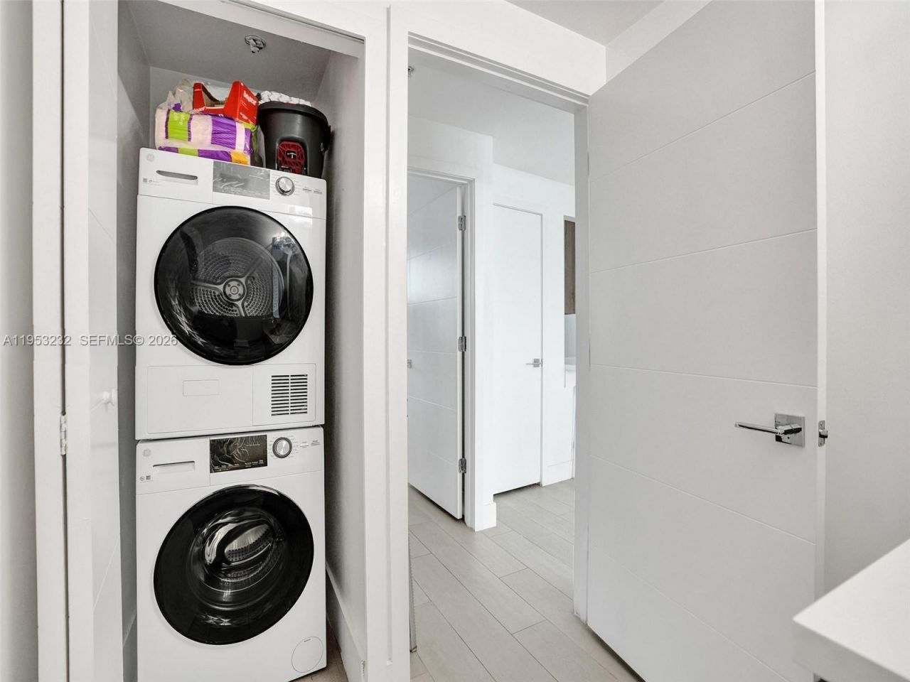 601 NE 36th St, Unit 1003, Miami, FL 33137 Photo