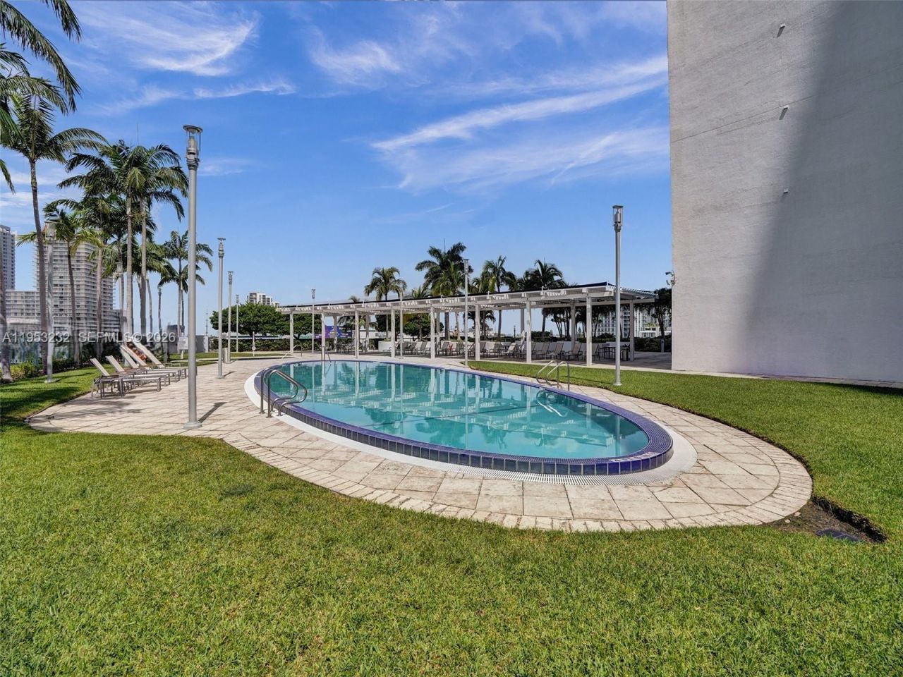 601 NE 36th St, Unit 1003, Miami, FL 33137 Photo