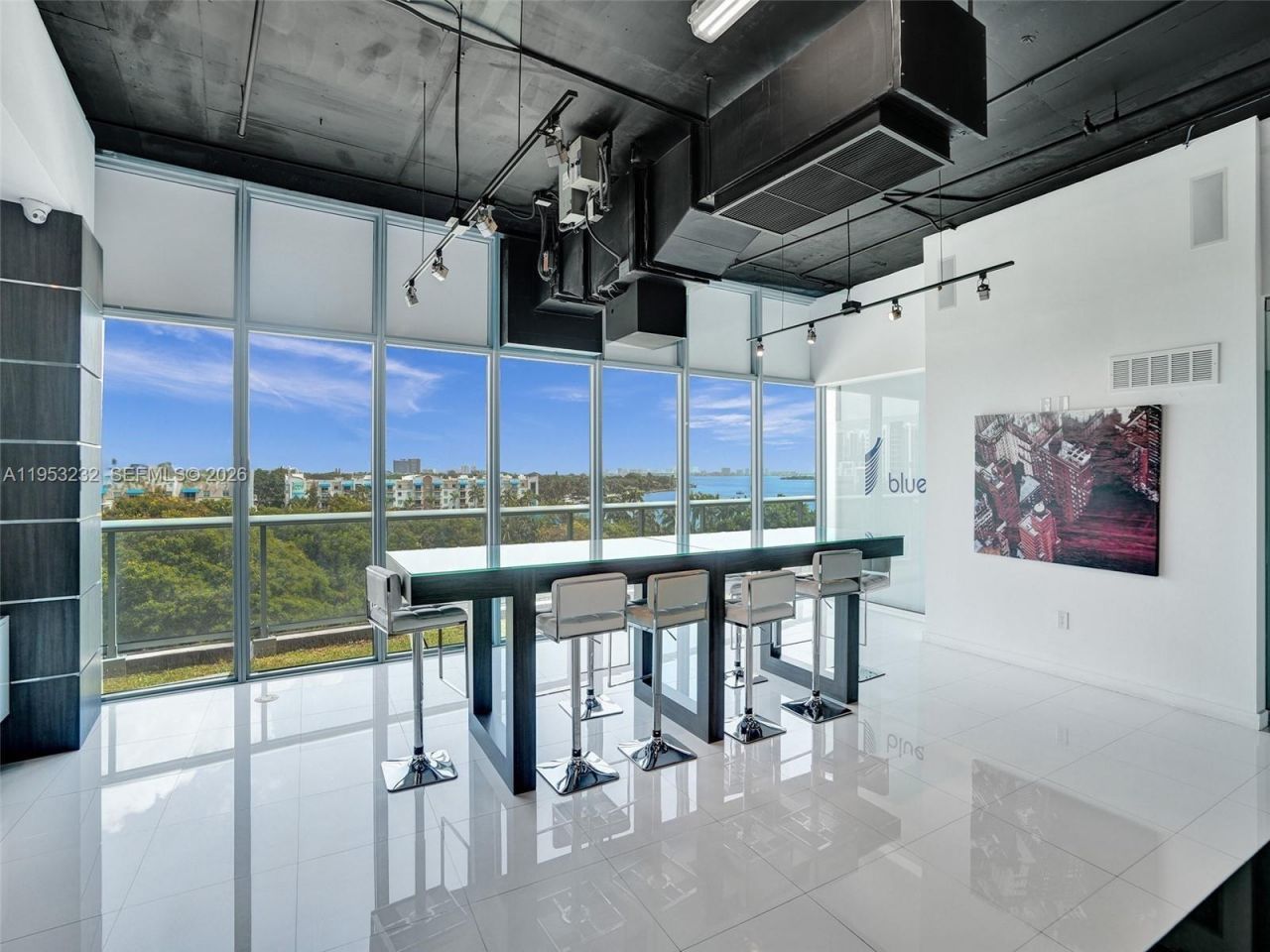 601 NE 36th St, Unit 1003, Miami, FL 33137 Photo