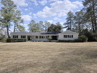 3210 Bryant St. Loris, SC 29569