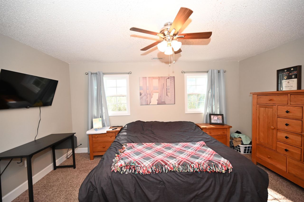 3210 Bryant St. Photo 13