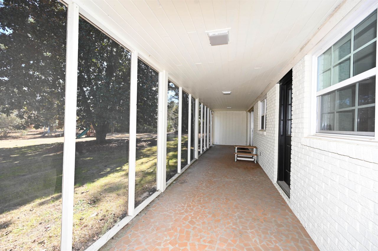 3210 Bryant St. Photo 27