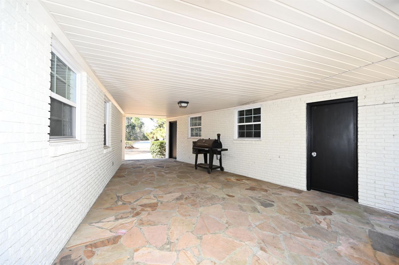 3210 Bryant St. Photo 28