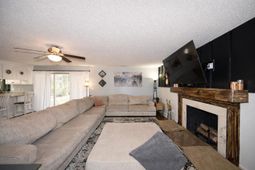 3210 Bryant St. photo 4