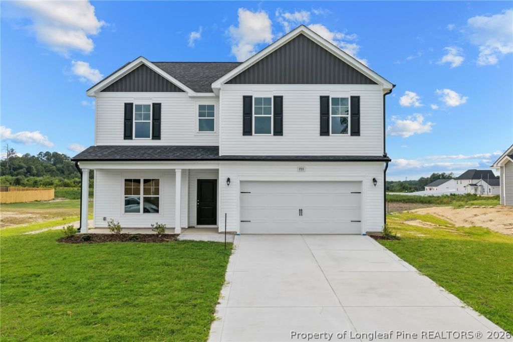 533 Ashley Heights Drive, Aberdeen, NC 28315 Main Photo