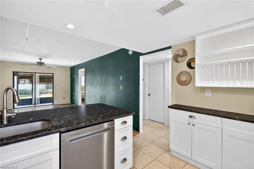 1251 Barrett Rd, Unit 702, North Fort Myers, FL 33903 Photo