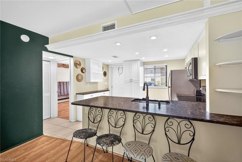 1251 Barrett Rd, Unit 702, North Fort Myers, FL 33903 Photo