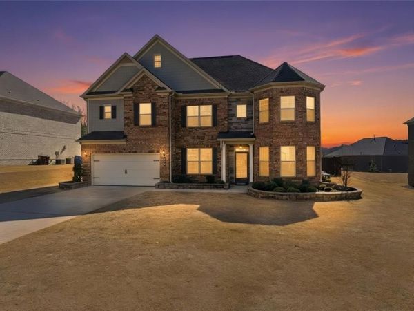 512 Coventry Way , Mcdonough, GA 30252