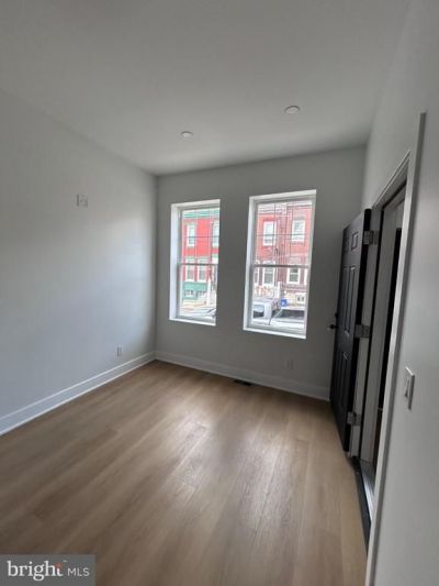 2209 N 10th Street, Philadelphia, PA 19133 Main Photo