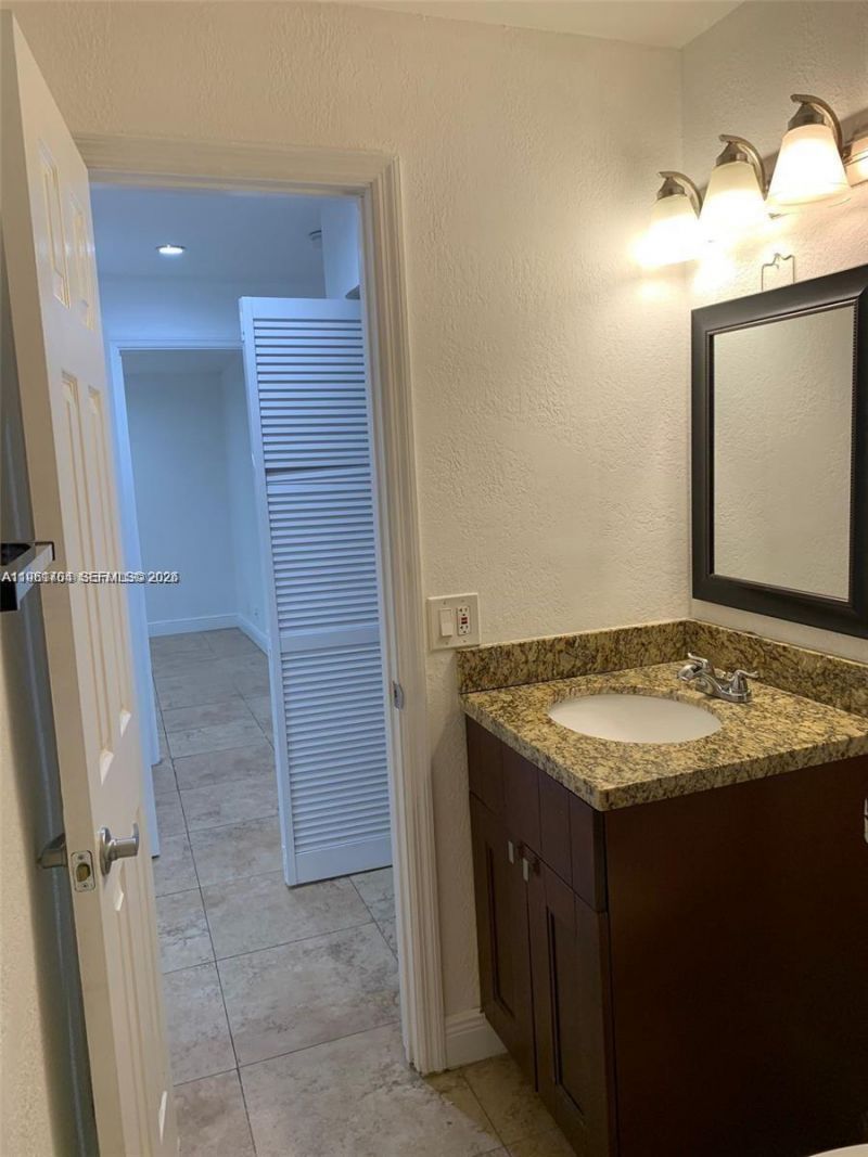 8704 NW 38th Dr , Coral Springs, FL 33065 Photo