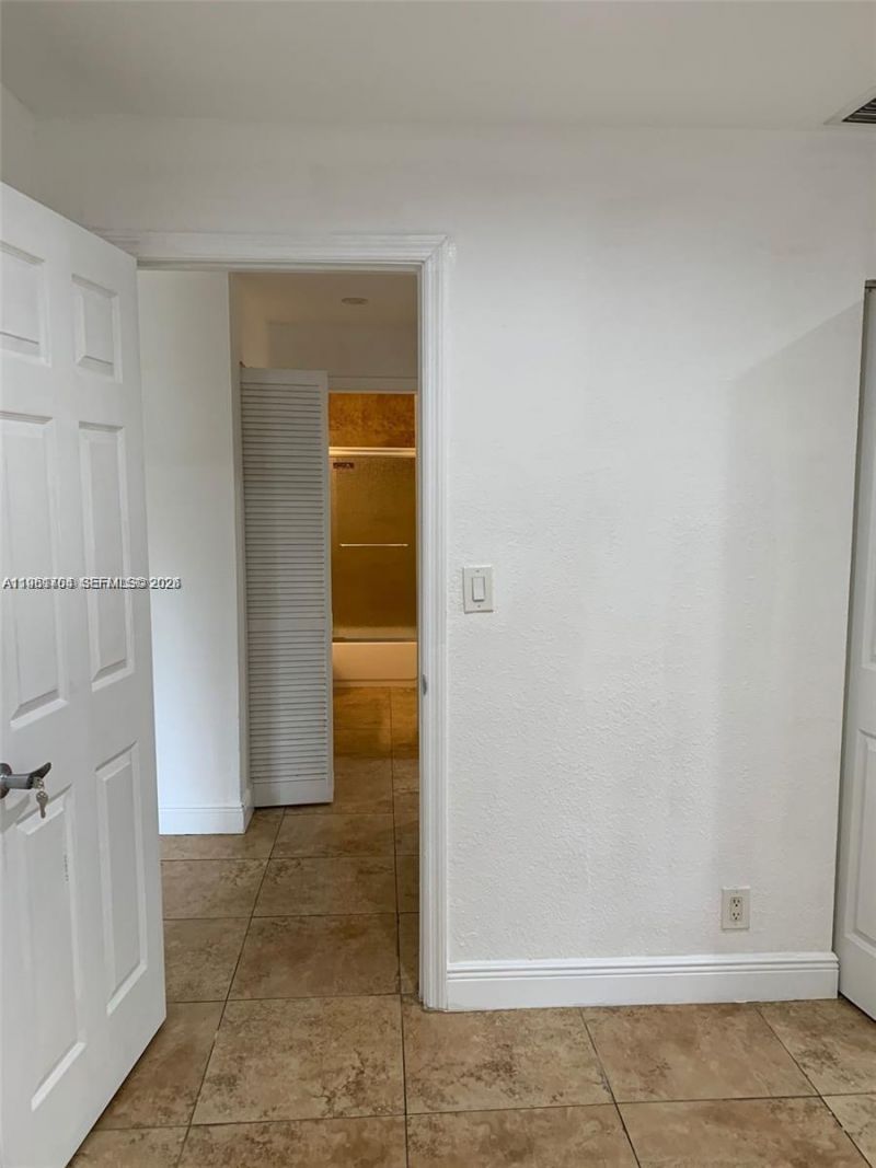 8704 NW 38th Dr , Coral Springs, FL 33065 Photo