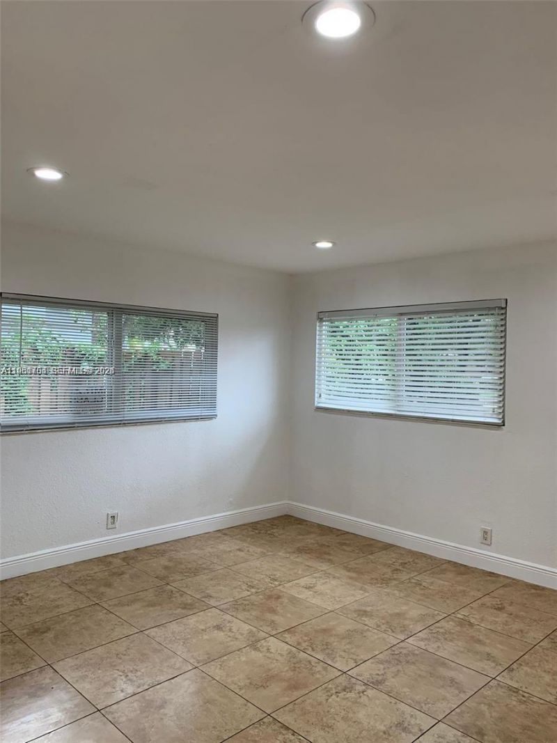 8704 NW 38th Dr , Coral Springs, FL 33065 Photo